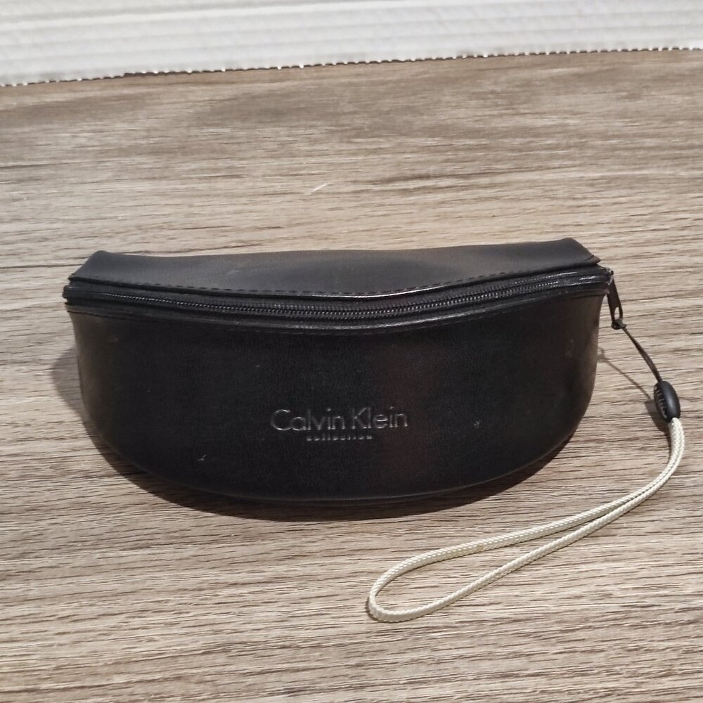 Calvin Klein eyewear glasses / sunglasses soft case black